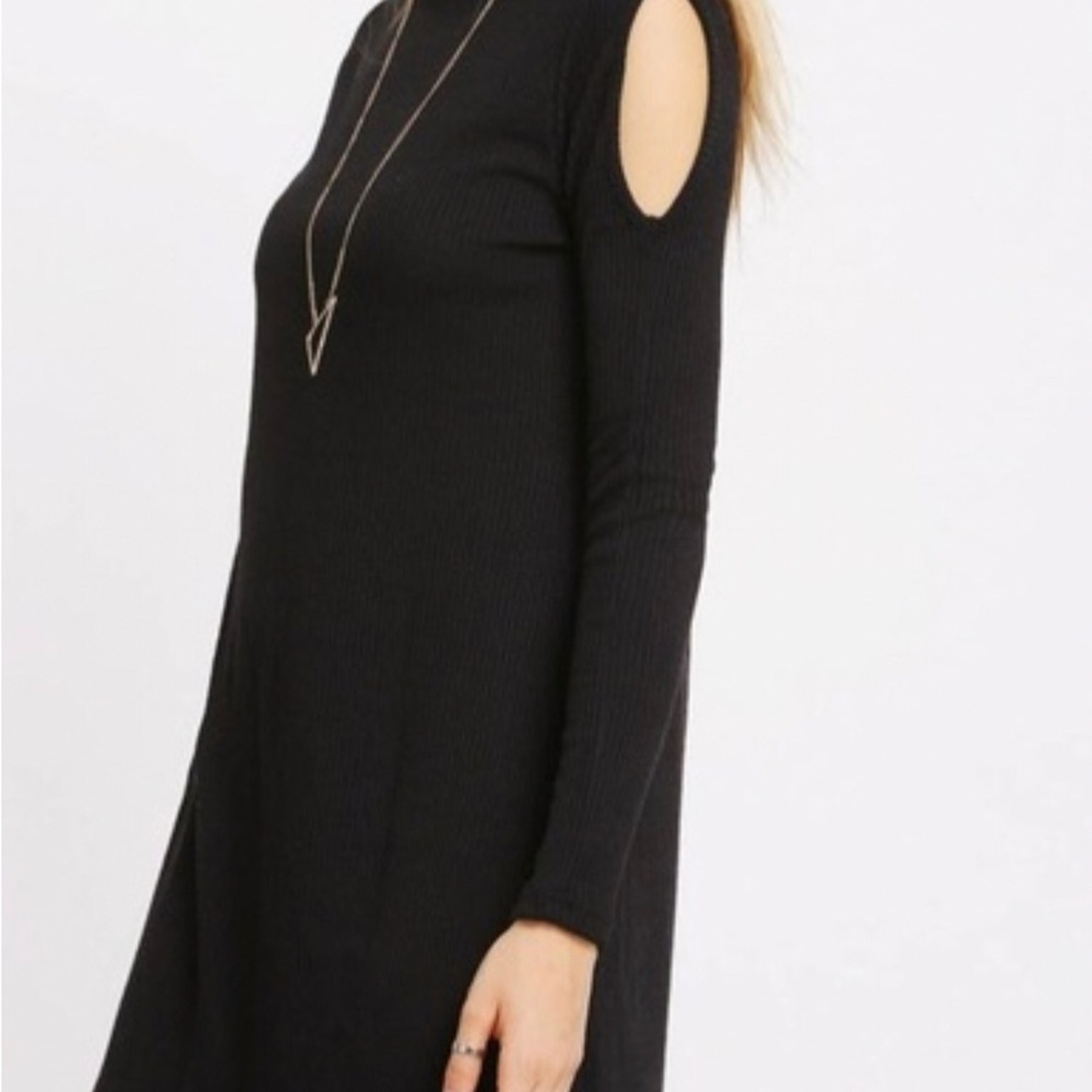 ▪️AQUA Cold Shoulder Dress/Top